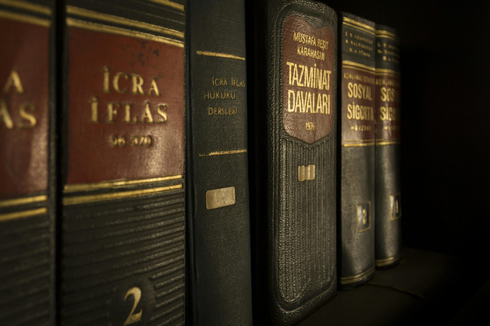 izmir icra avukatı
